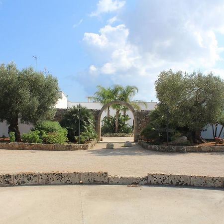 Azienda Agrituristica Masseria La Verna Patu Exterior photo